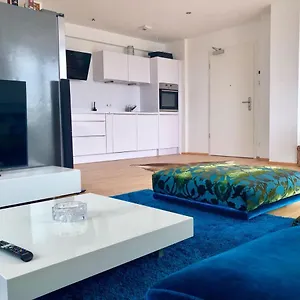 https://exclusive-penthouse-with-rooftop-in-the-city.nuremberg-hotels.org